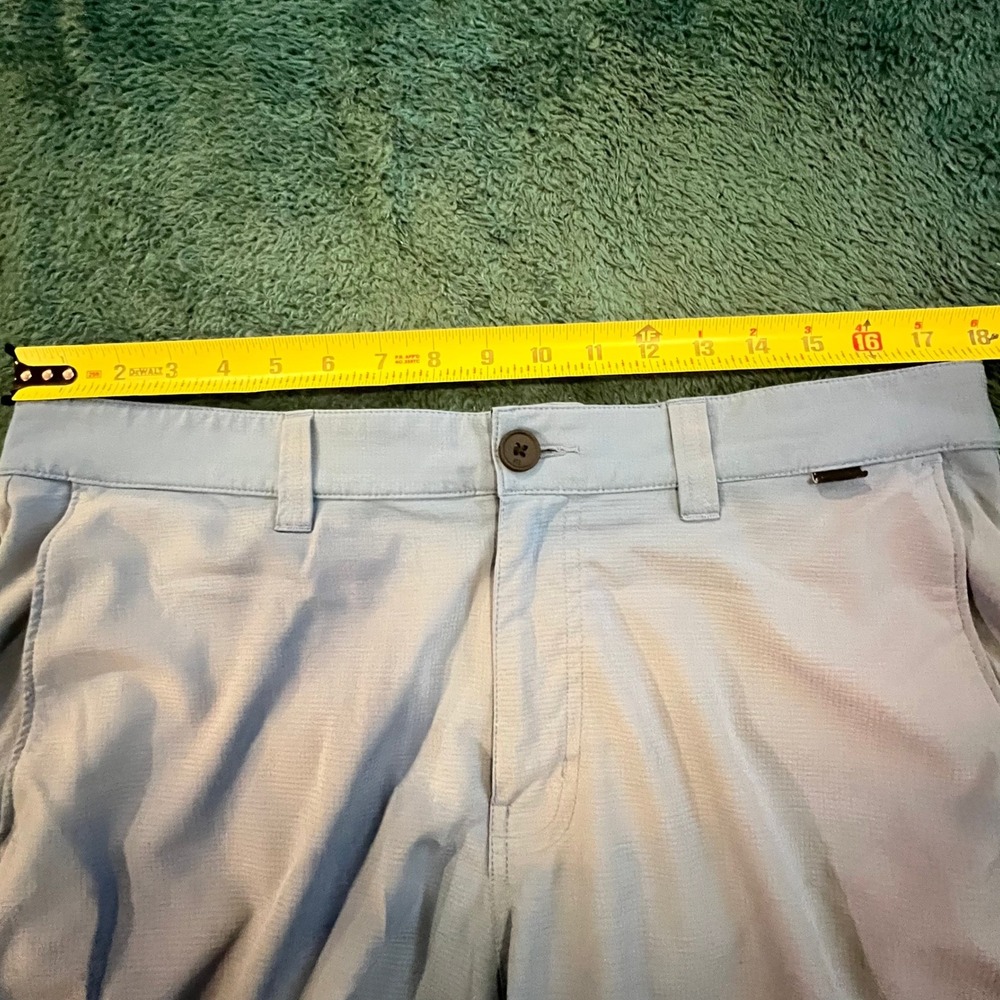 Mens TravisMathew 34 Excellent Light Blue Golf Shorts Solid Polyester Stretch - Picture 5 of 13